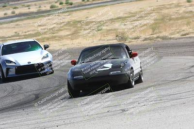 media/Sep-14-2024-Speed Ventures (Sat) [[a2bf28f496]]/Yellow Group/Session 3 (Offramp)/